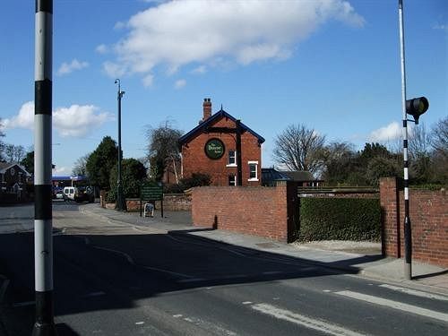 ホテル The Downe Arms Snaith エクステリア 写真